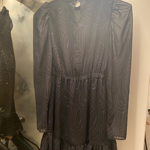 Zara printed mini dress. Tags still on never worn - Picture 9 of 10